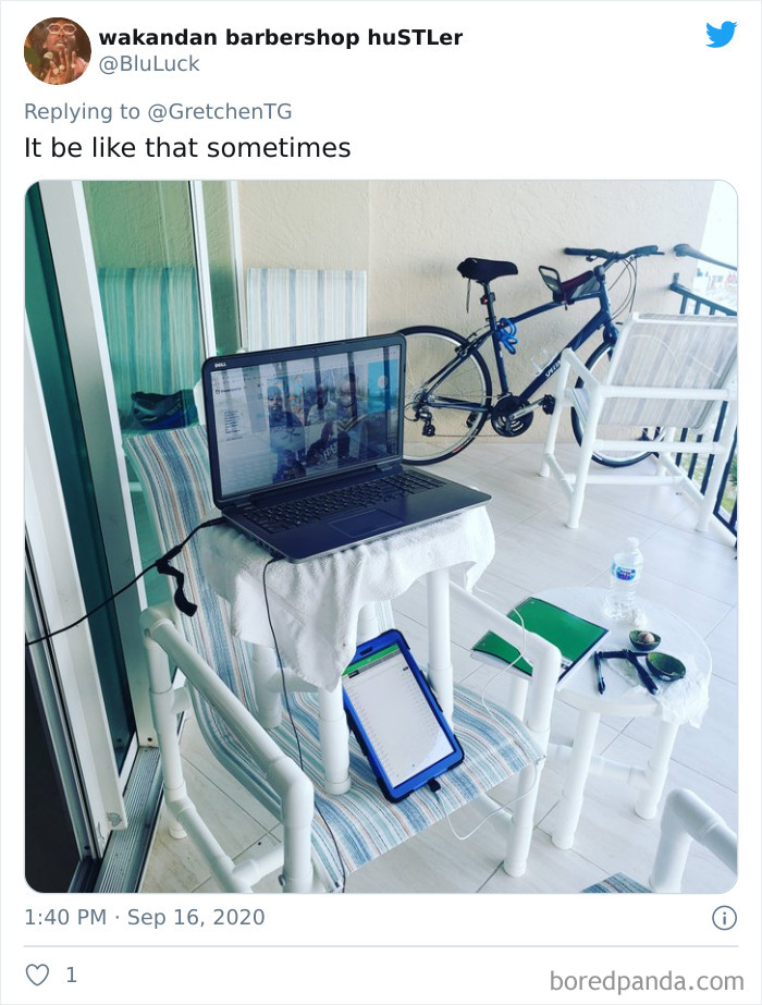 Tingkah Kocak Zoom Meeting